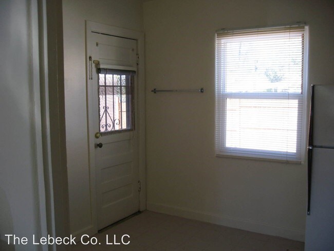 Building Photo - 515 Wellesley Dr SE
