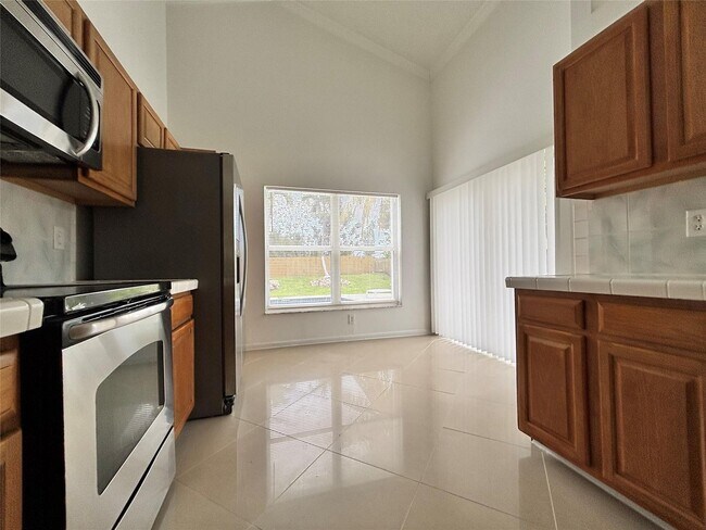 Foto del edificio - 2990 NW 68th Ave