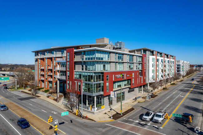 Exterior Building Photo - 5th & Main Commercial Condos