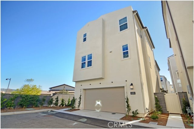 Building Photo - 1220 Windmill Rd