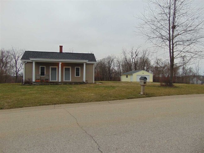 Building Photo - 689 Hogrefe Rd