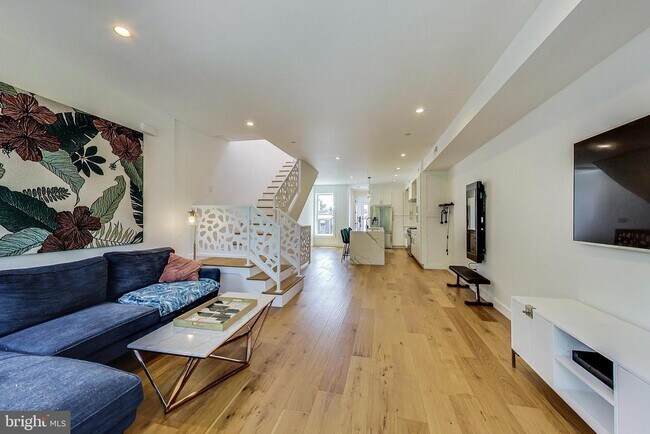 Foto del edificio - 25 U St NE