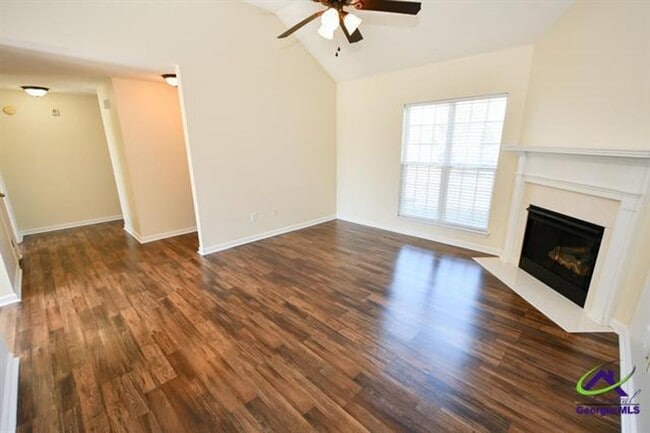 Building Photo - 337 Tyson Glen Dr