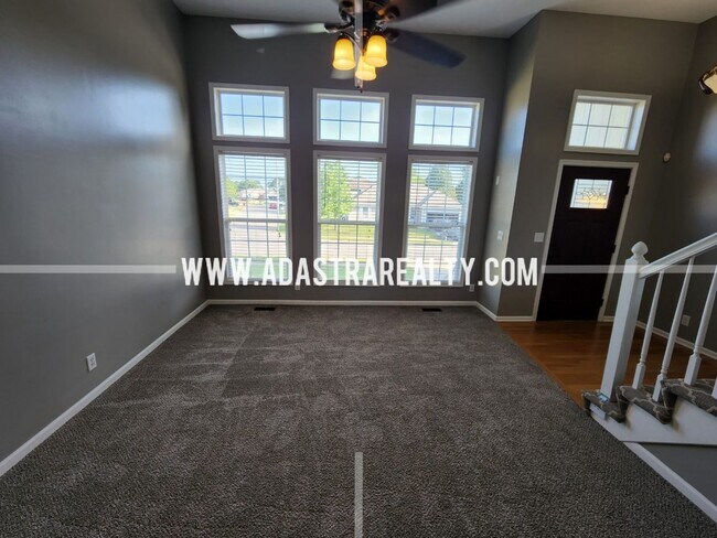 Foto del edificio - Spacious and Beautiful Gardner Home-Availa...