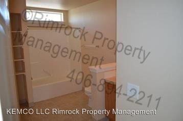 Building Photo - 712 Oakmont Rd