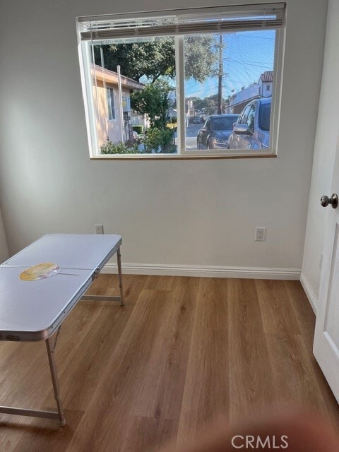 Building Photo - 9659 Woodruff Ave