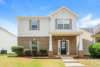 Building Photo - 123 Stillwood Dr