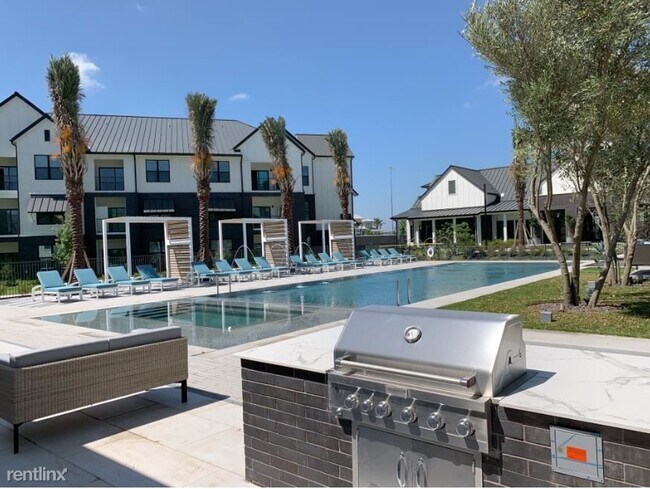 Foto del edificio - 2 br, 2 bath Condo - 14199 IH 35 Flat  2 Bath