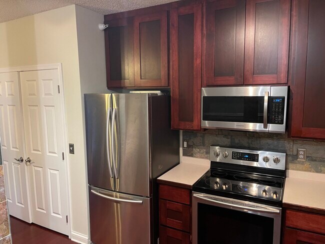 Foto del edificio - 4824 E 53rd St