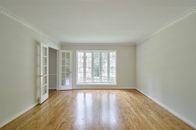 Building Photo - 12402 Stafford Springs Dr