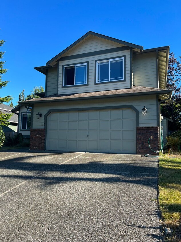 Primary Photo - Beautiful Snohomish home