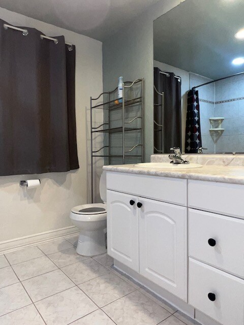 Building Photo - 20112 Brian Ct