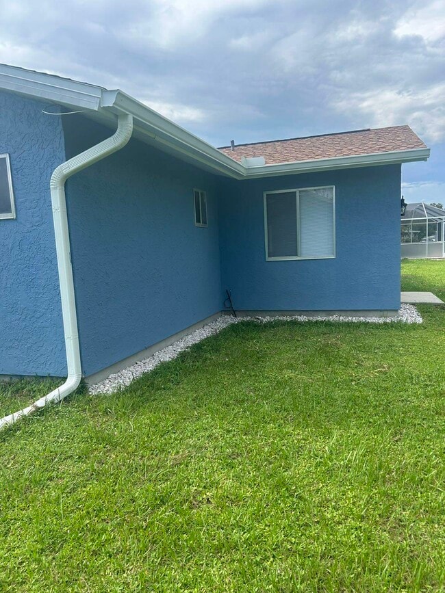Building Photo - 7554 Kavanda St