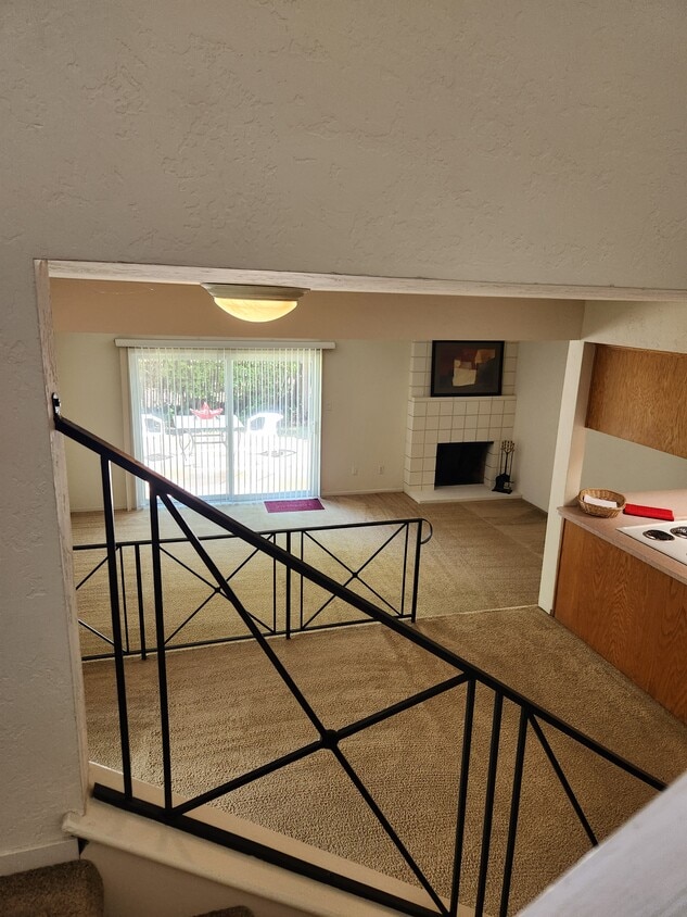 Foto principal - 6033 Leafwood Dr