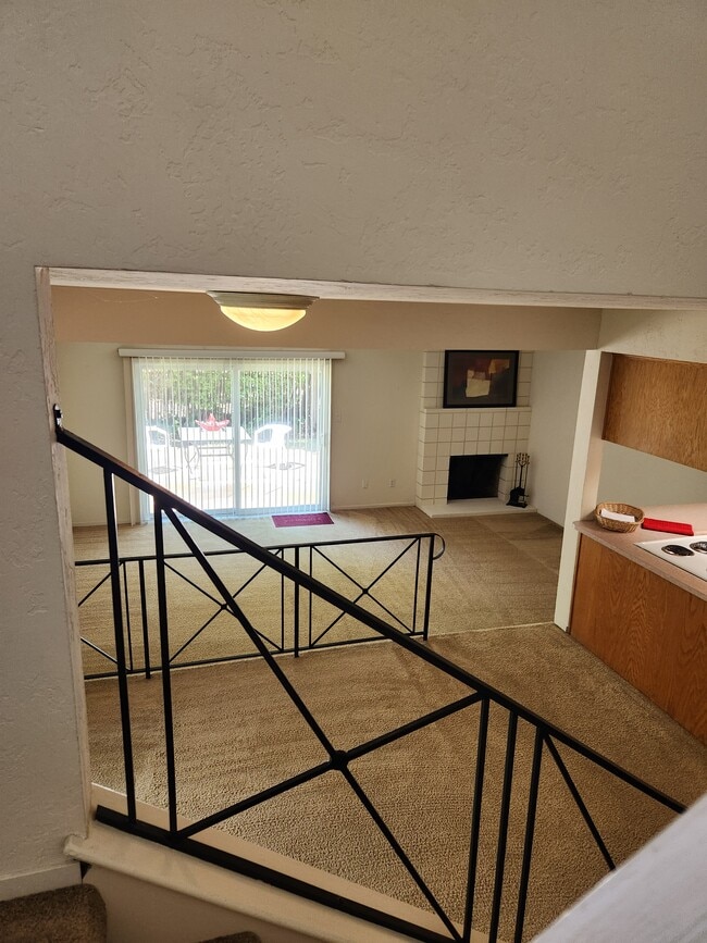 Building Photo - 6033 Leafwood Dr