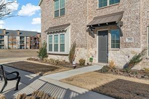 Building Photo - 2702 Parkview Ct