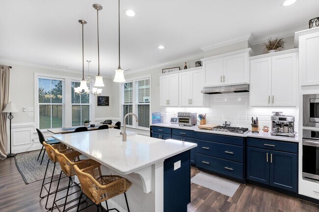 Foto del edificio - Wyndwater Home Available!