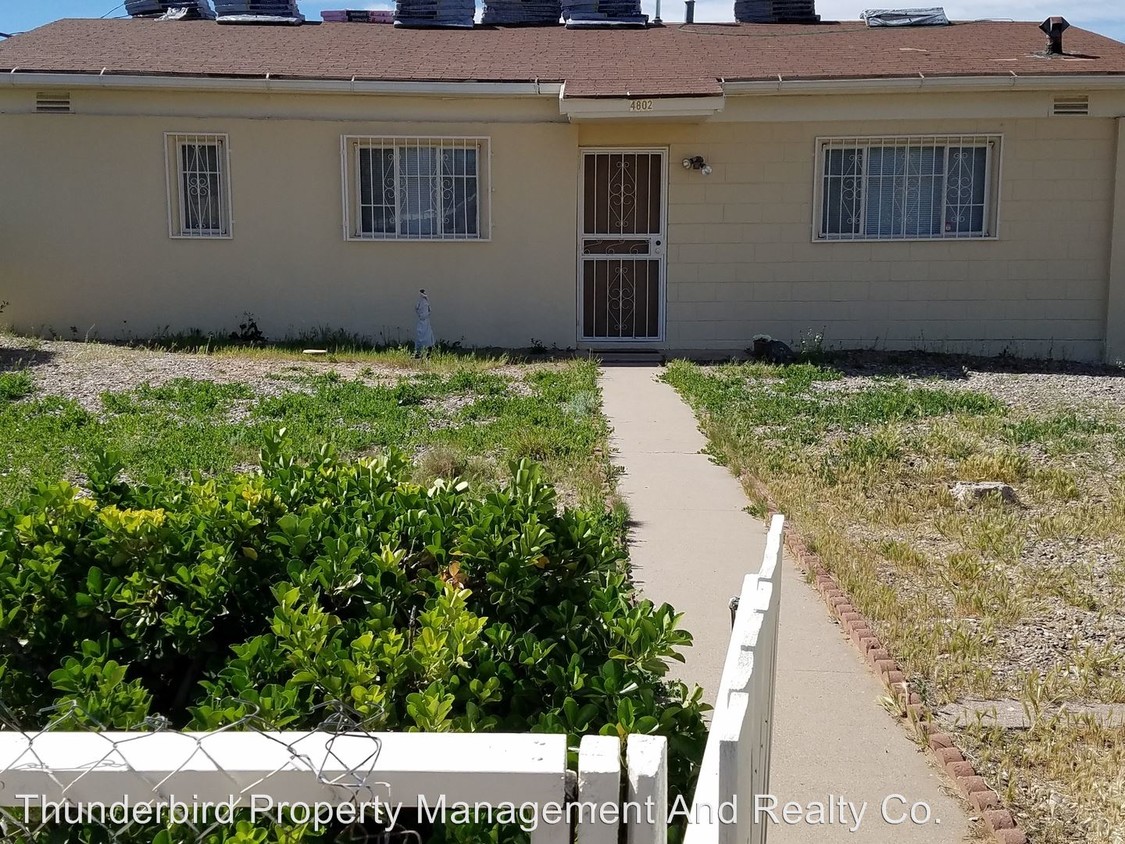 Primary Photo - 3 br, 2 bath House - 4802 Mescalero NE