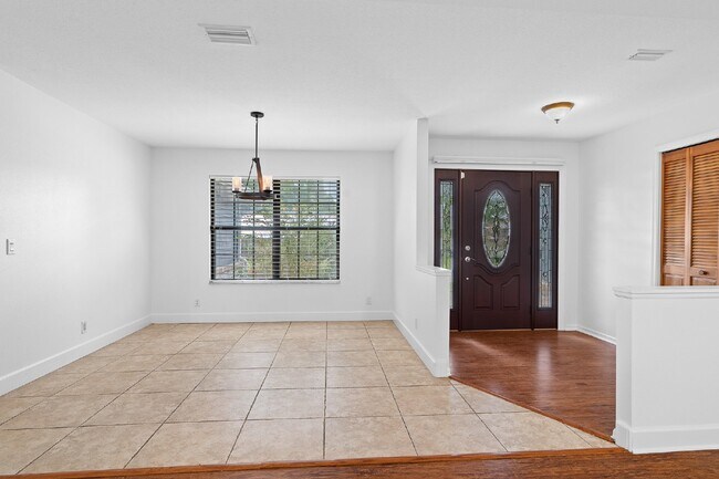 Building Photo - **Available February 2026***Welcome Home :: 3/2 with oversized fenced backyard in Indian Pines!