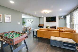 Building Photo - 500 Shelfar Pl