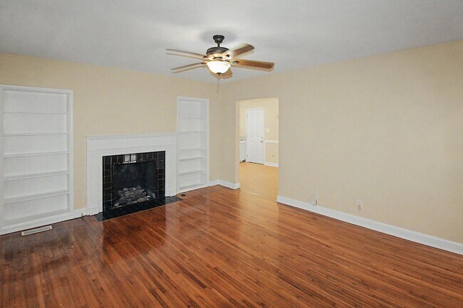 Foto del edificio - 3718 McMillan St
