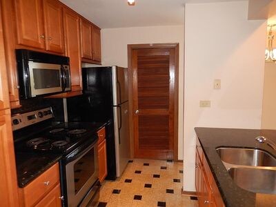 Foto del edificio - 129 White Oak Ct