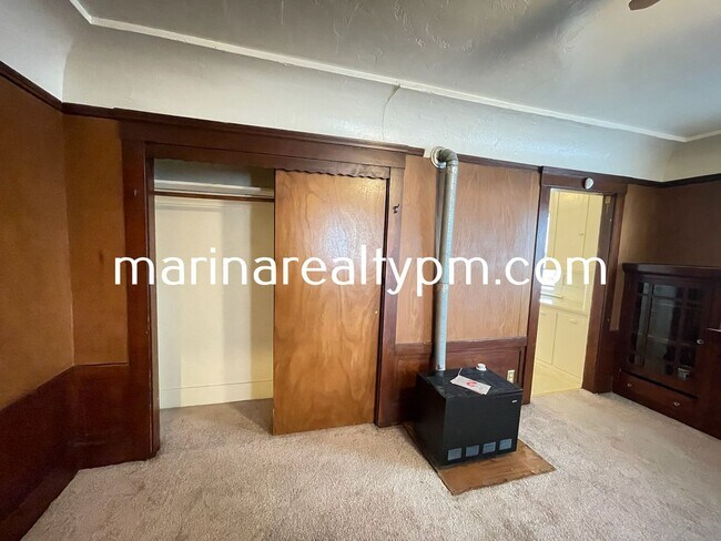 Building Photo - 1608 Napa St