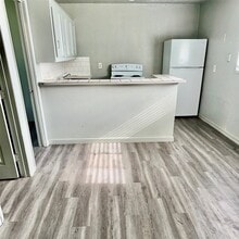 Building Photo - 5409 Suez St