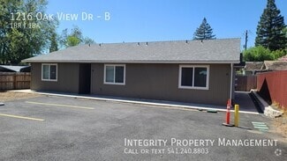 Building Photo - 1216 Oak View Dr