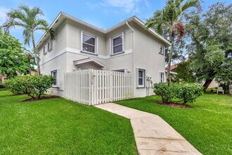 Building Photo - 13814 Yarmouth Dr