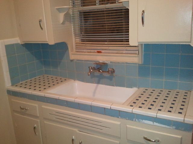 Building Photo - 3 br, 1 bath House - 9628 MINOCK