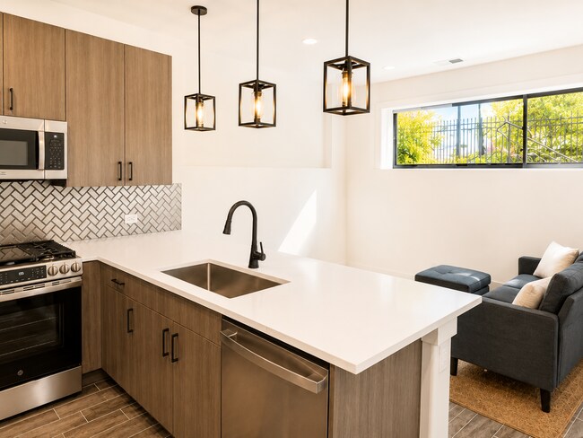 Foto del edificio - 6530 S Champlain Ave