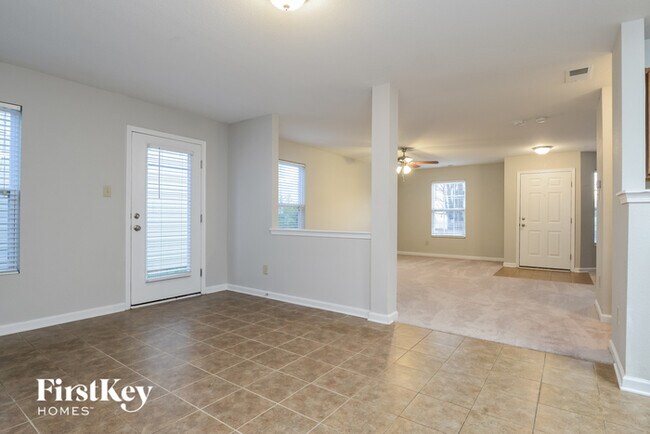 Building Photo - 727 Skywatch Ln