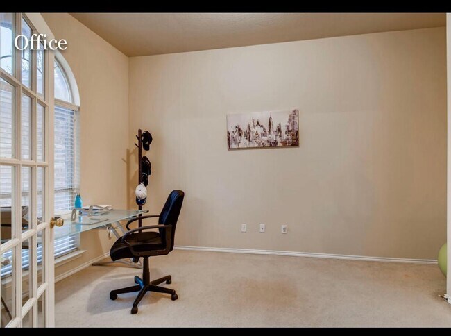 Foto del edificio - 207 Chesapeake Bay Ln N