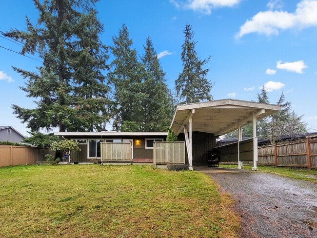 Cozy rambler with large outdoor space!!! - Cozy rambler with large outdoor space!!! House