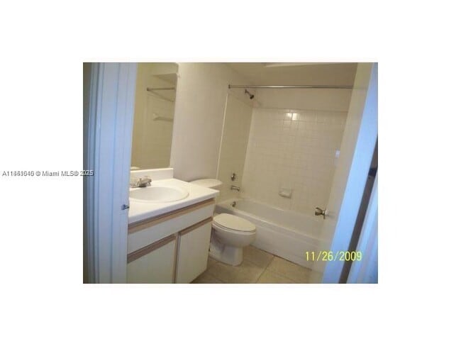 Foto del edificio - 2400 NW 33rd St