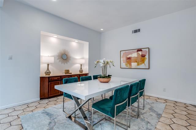 Foto del edificio - 12219 Marbrook Dr