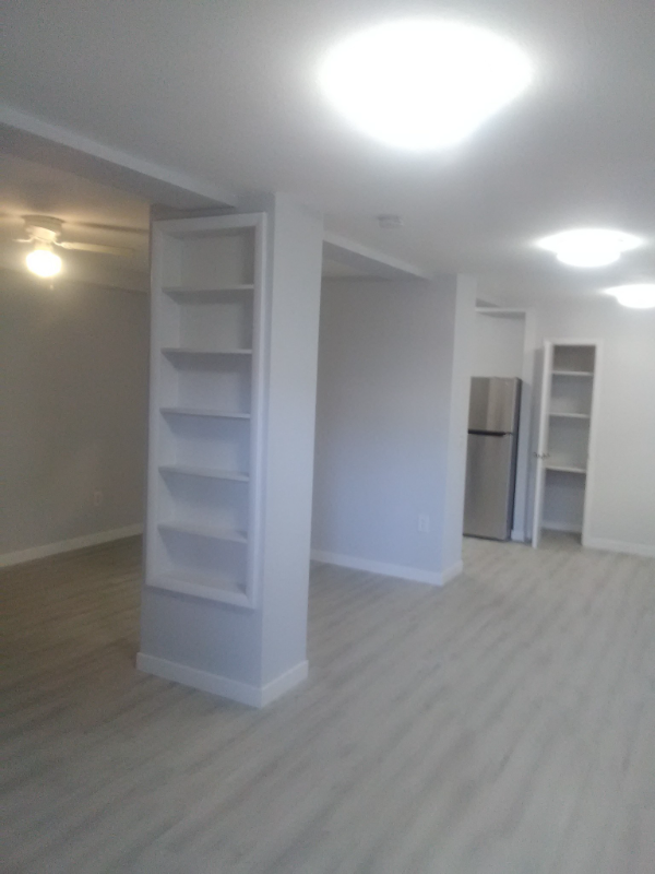 Building Photo - 109 N Kimball Ave
