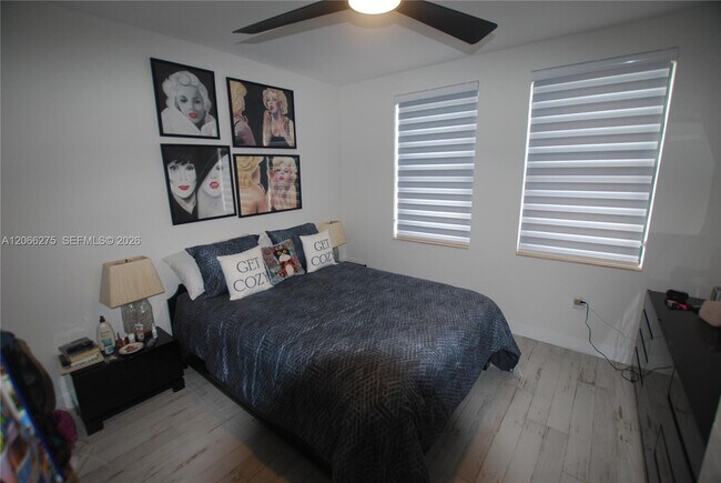 Foto del edificio - 511 Lucerne Ave
