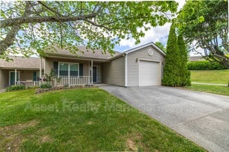Building Photo - 8613 Little Field Way