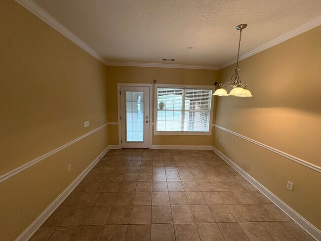 Foto del edificio - 113 Ledbury Cove