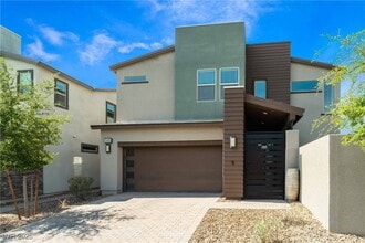 Building Photo - 545 Ruby Mesa Ave