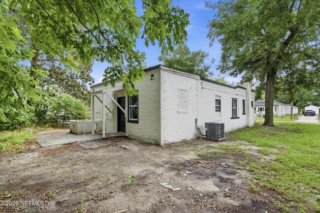 Foto del edificio - 1715 Brackland St