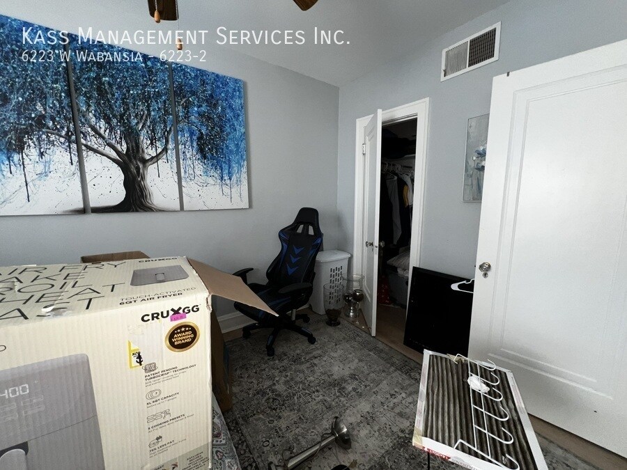 Foto del edificio - 6223 W Wabansia-6223-2