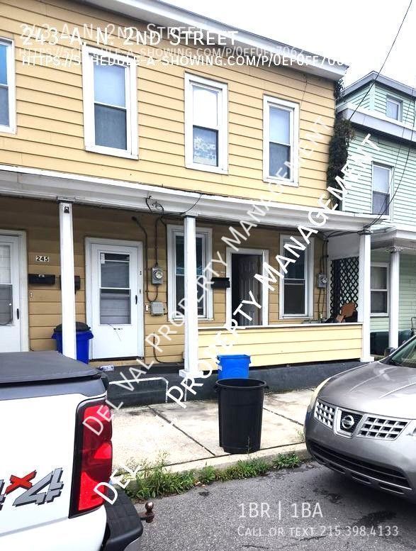 Primary Photo - Updated 1-Bedroom 1st FL Apartment For Ren...