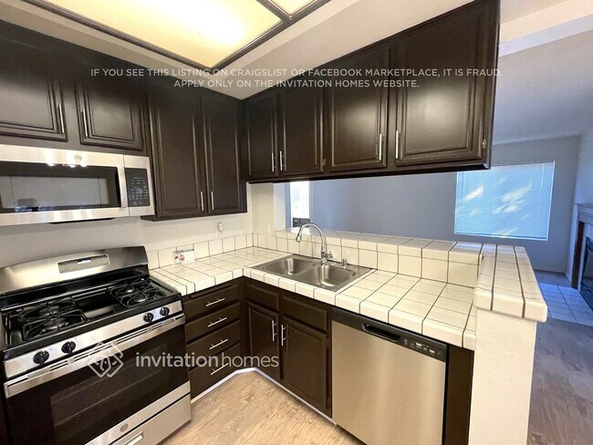 Foto del edificio - 43301 32nd St W