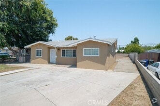 10199 Camulos Ave
