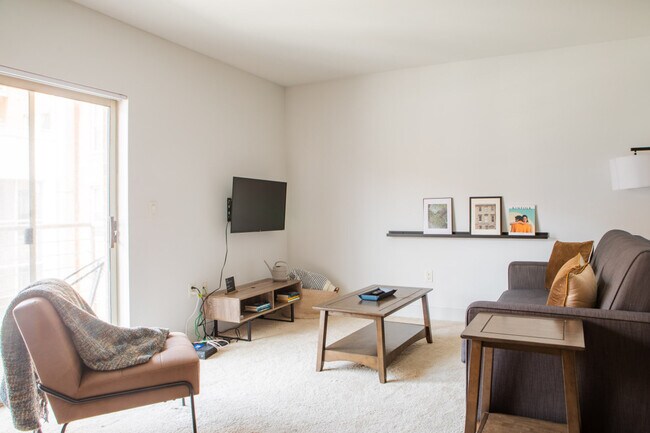 Foto del edificio - 145 N Jackson St