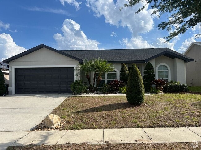 Building Photo - 920 Kingfisher Dr