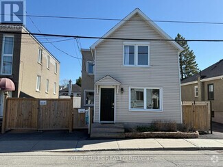 Building Photo - 292 Richelieu Ave